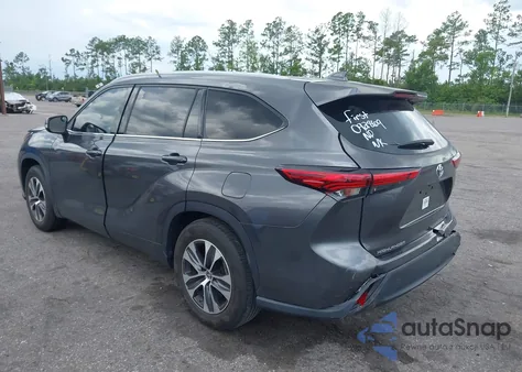 2022 Toyota Highlander Xle из США, поврежденный, VIN 5TDGZRAH7NS092869